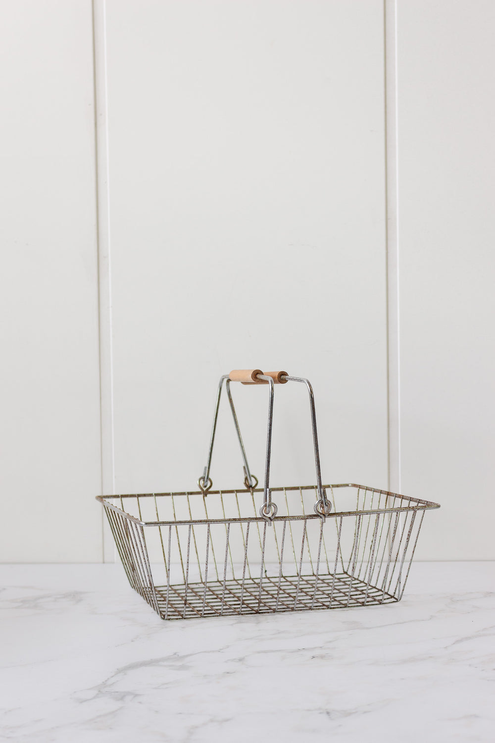 vintage french wood handled "marché panier"