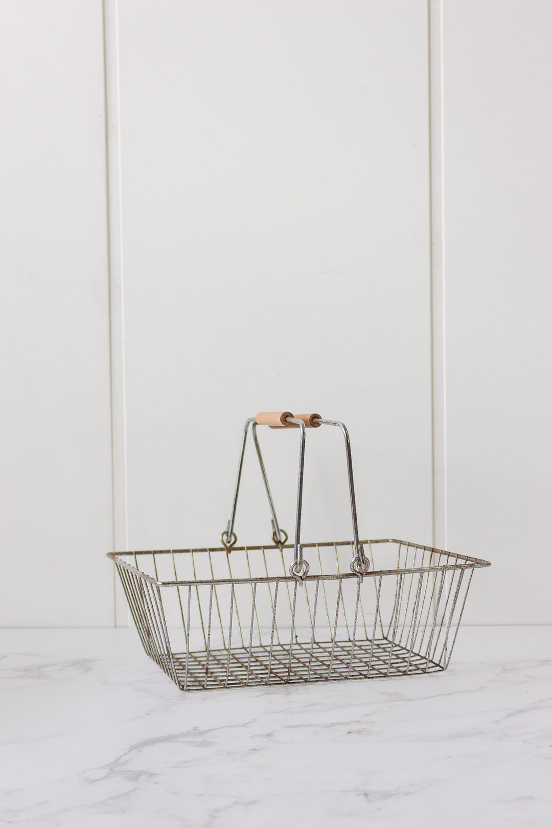 vintage french wood handled "marché panier"