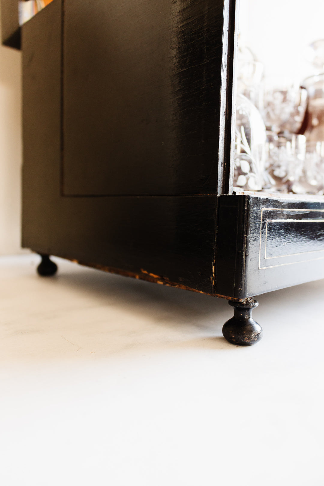 19th century Napoleon III ebonized rosewood “cave à liqueur”