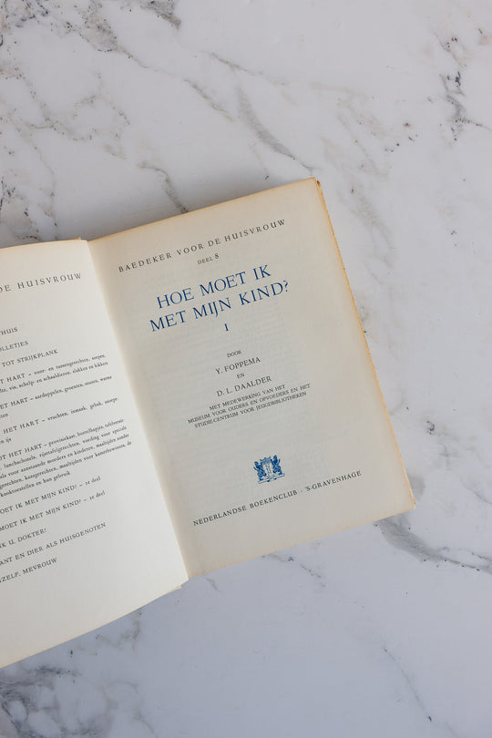 vintage hardcover Dutch house and home decorative books, set of 3