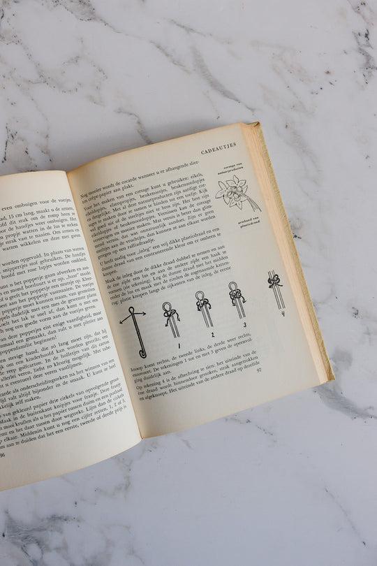 vintage hardcover Dutch house and home decorative books, set of 3