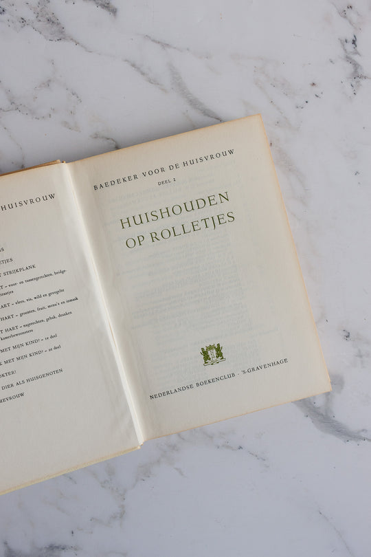 vintage hardcover Dutch house and home decorative books, set of 3