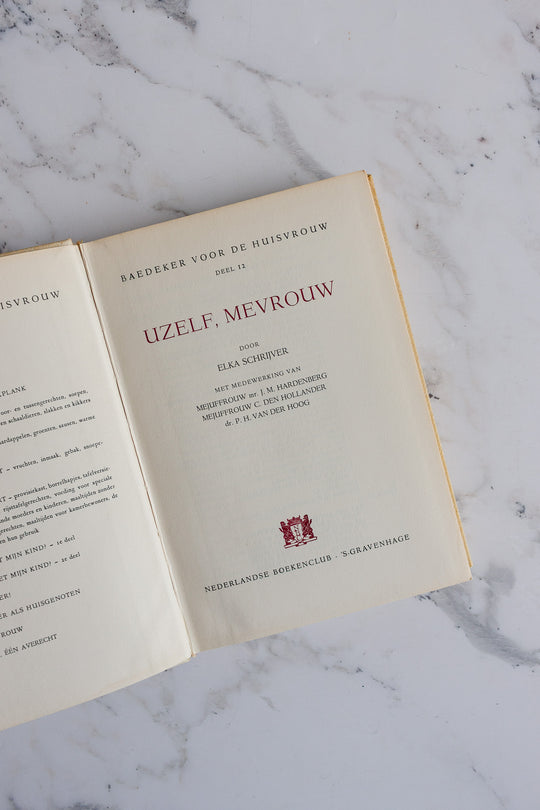 vintage hardcover Dutch house and home decorative books, set of 3