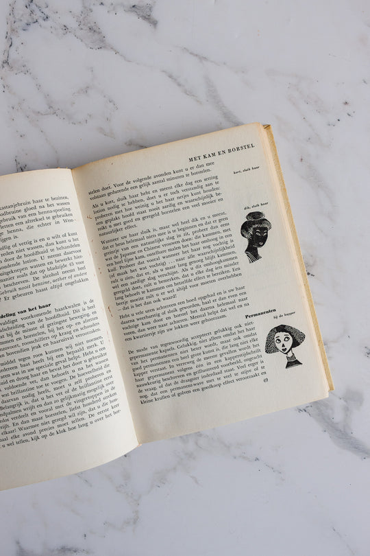 vintage hardcover Dutch house and home decorative books, set of 3