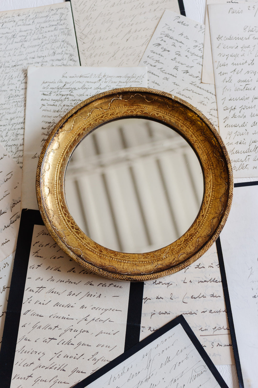 vintage italian gilt florentine round mirror