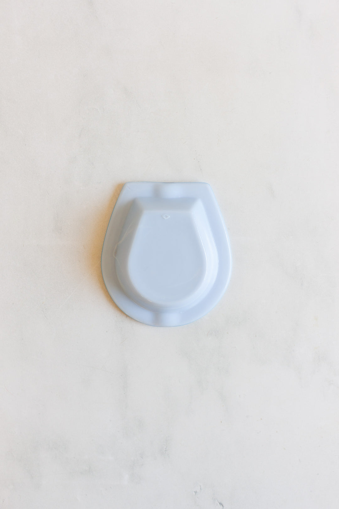 1970s french thé twining horseshoe milk glass ashtray