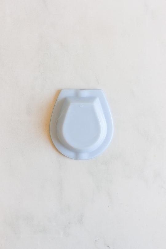1970s french thé twining horseshoe milk glass ashtray