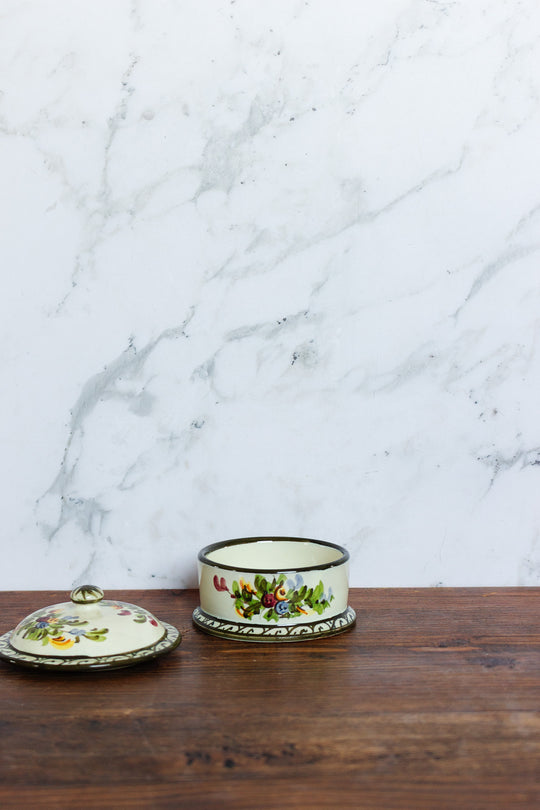 vintage Italian hand painted trinket box by M.A.E.C. ascoli piceno