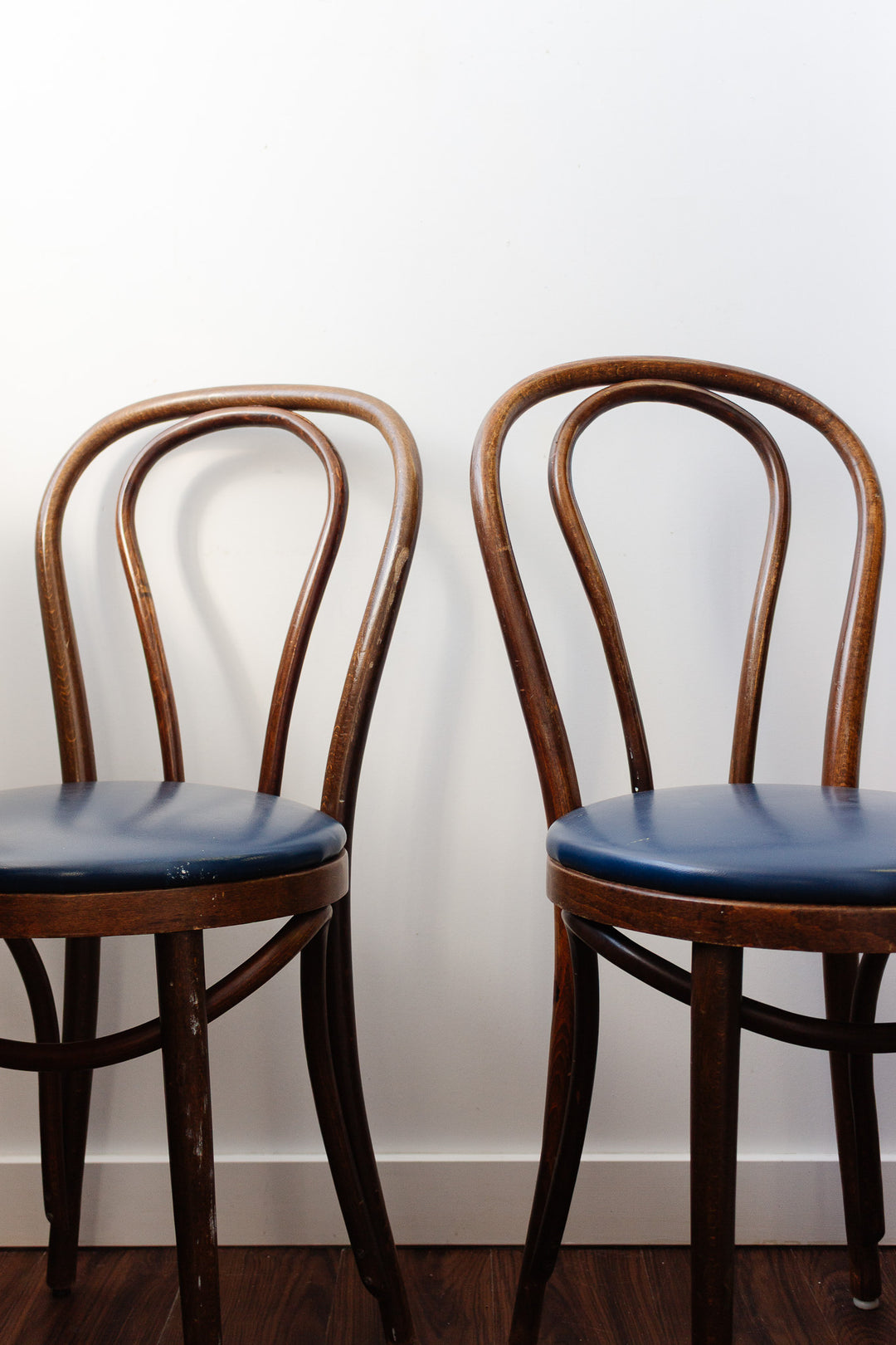 vintage pair of thonet bentwood bistro chairs