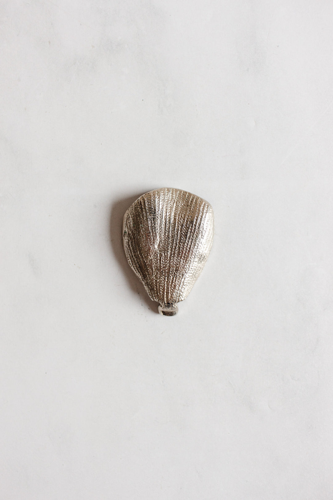 1970s Italian white brass lotus sculptural ashtray, in the style of Gucci