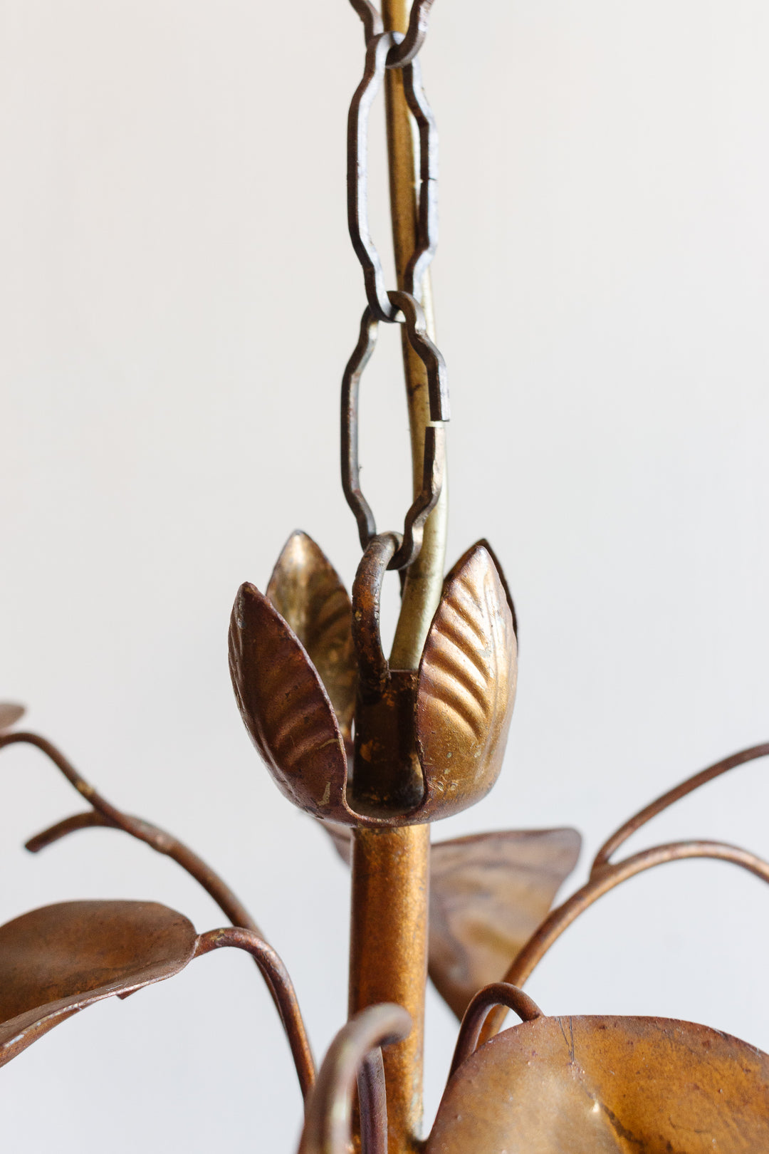 1970s Regency gilt foliate chandelier, attributed to Hans Kögl