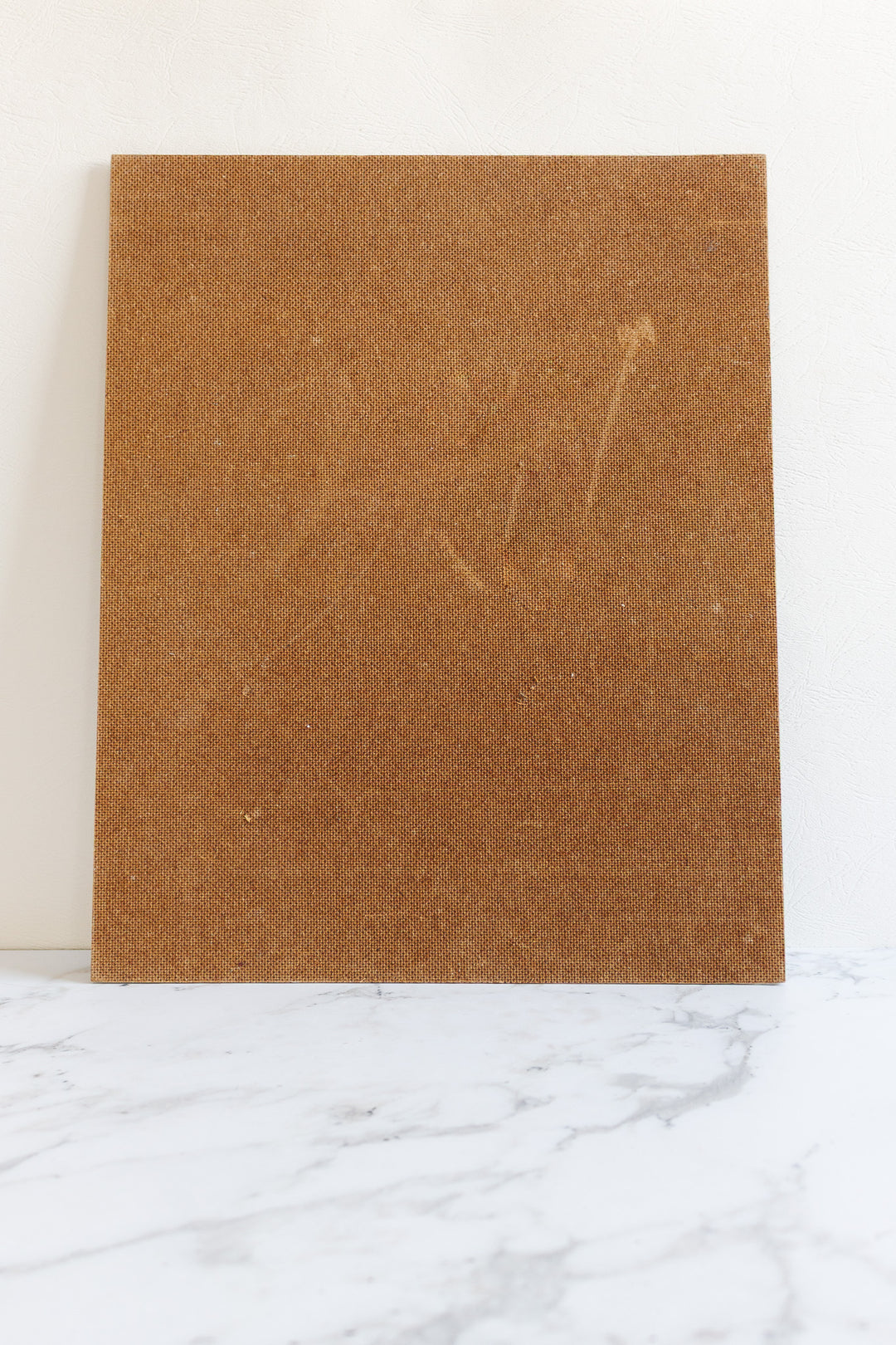 à travers les ruelles