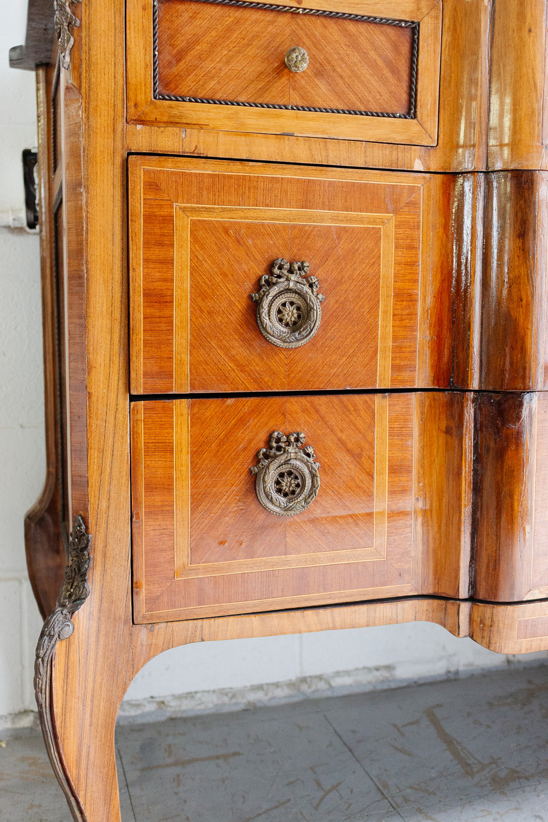 19th century french kingwood louis xv marble topped commode