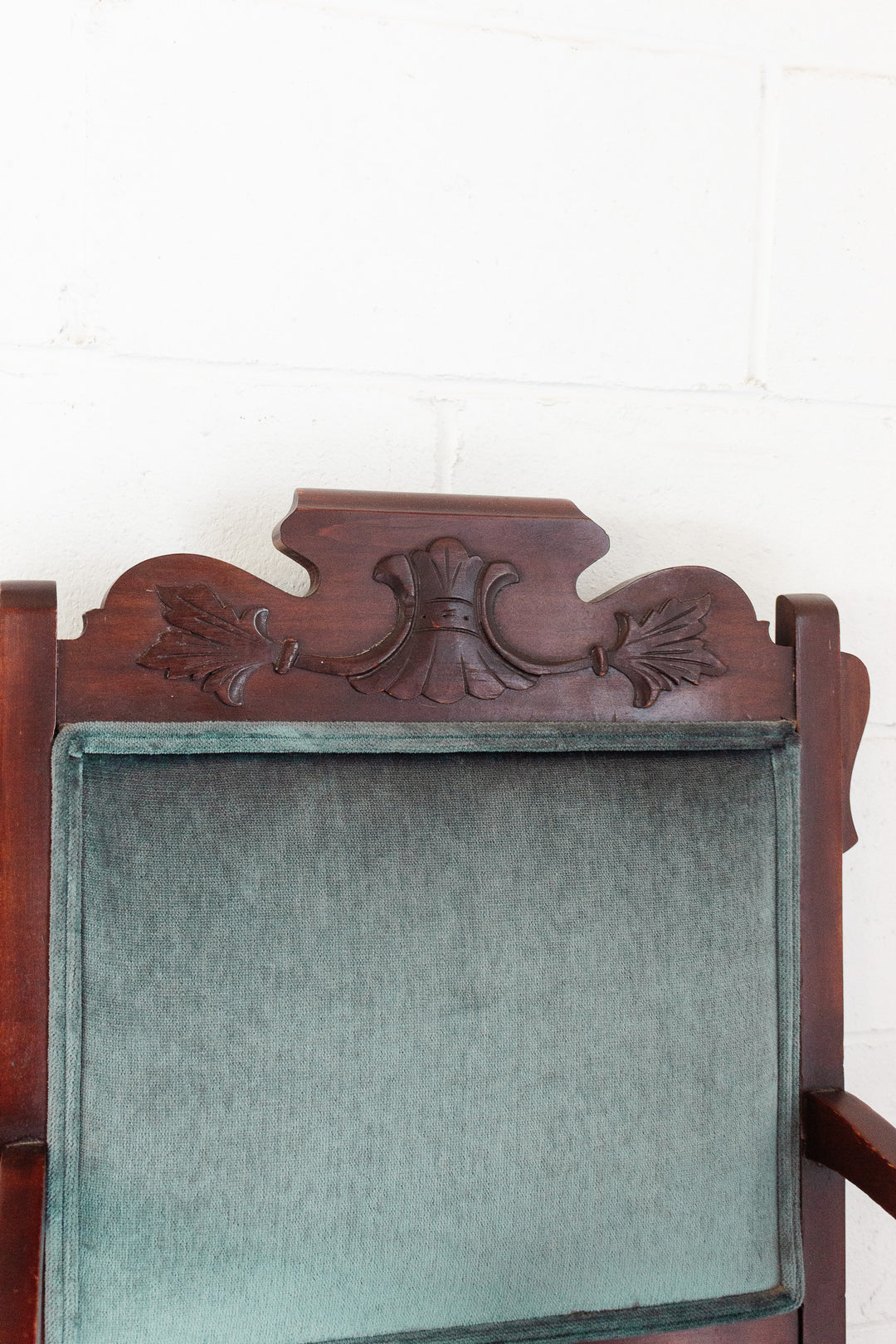 antique english Eastlake parlour chair