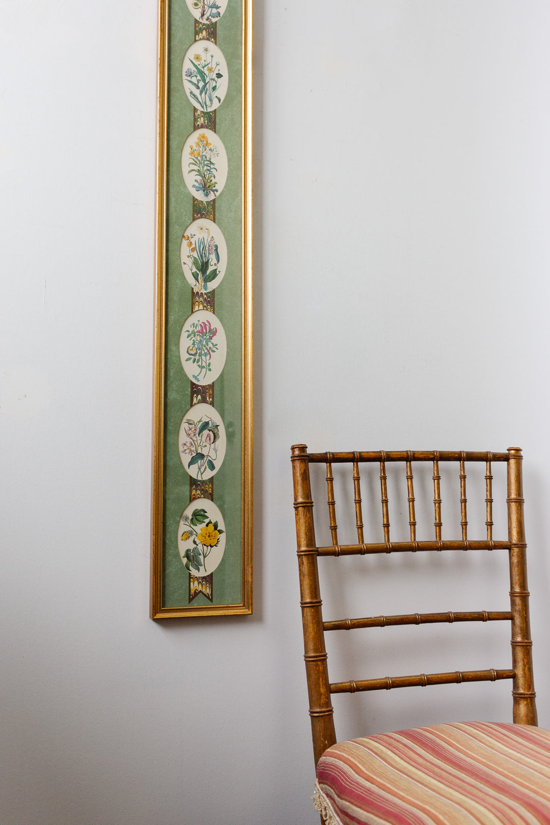 1970s vertical floral art