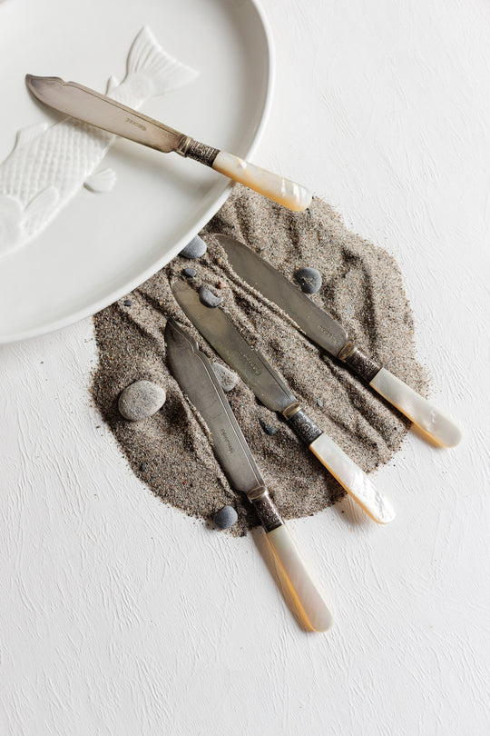 antique english silverplate mother of pearl fish serving set of 12 forks and knives