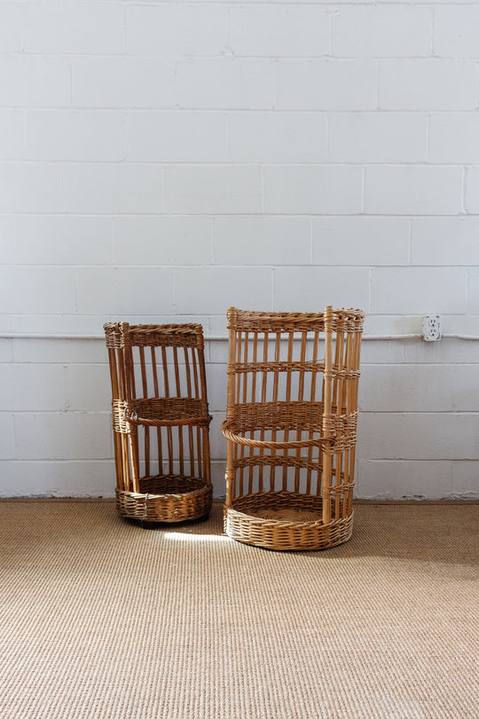 vintage open sided French boulangerie baguette basket