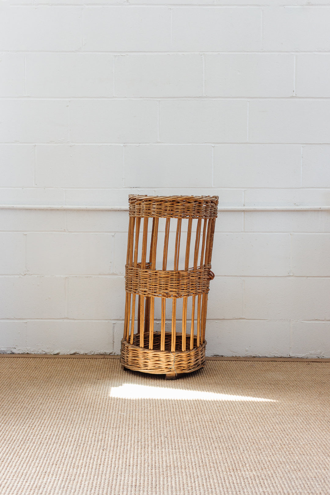 vintage open sided French boulangerie baguette basket