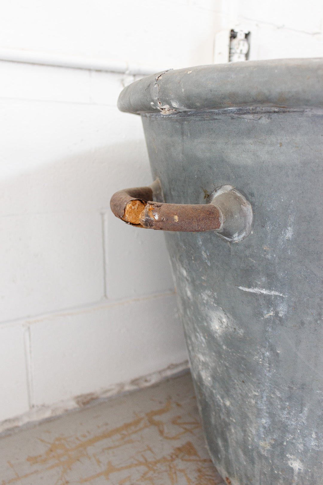 19th century French zinc tub