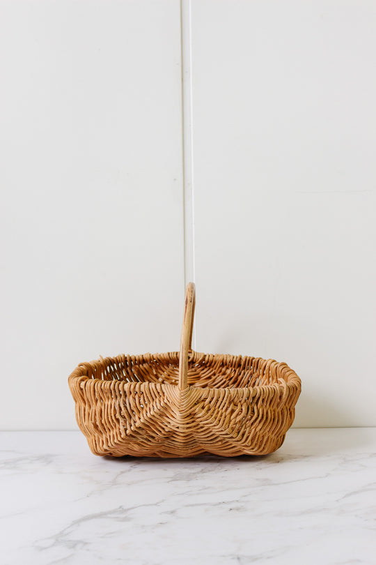 vintage french woven panier