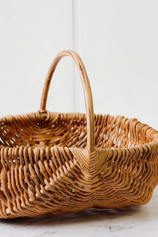 vintage french woven panier