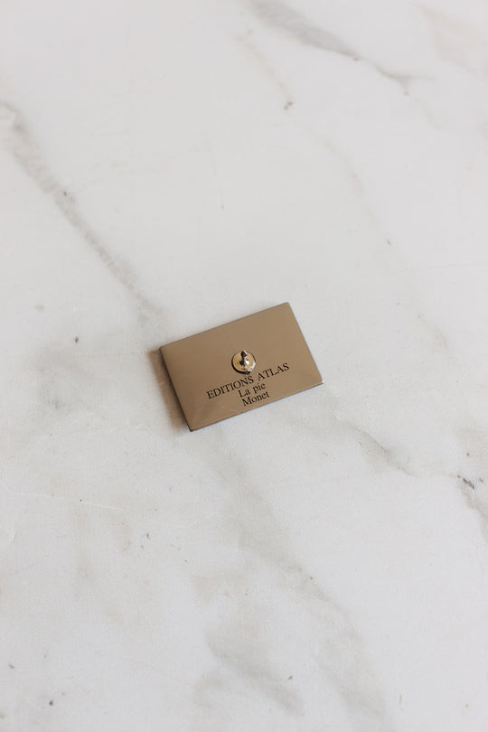 pair of vintage french éditions atlas art pins