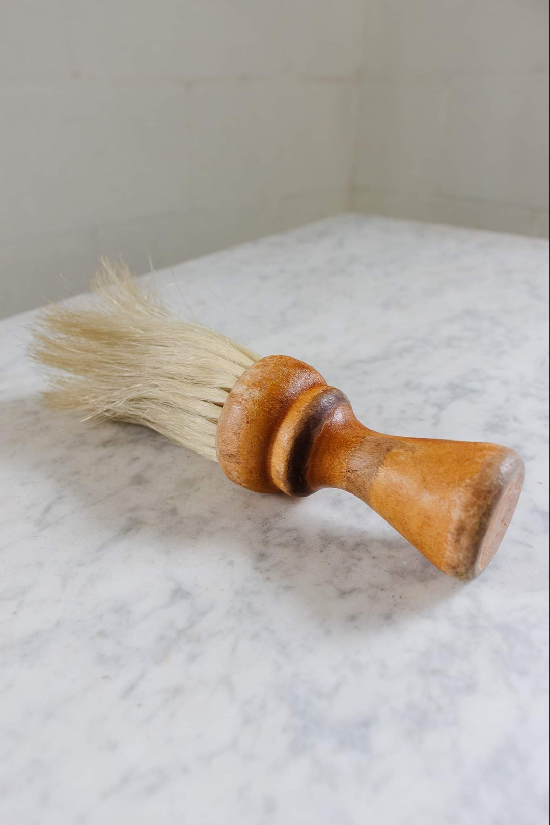 vintage long bristled barber neck brush