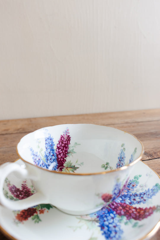 antique english Hammersley tea cup and saucer, lilacs