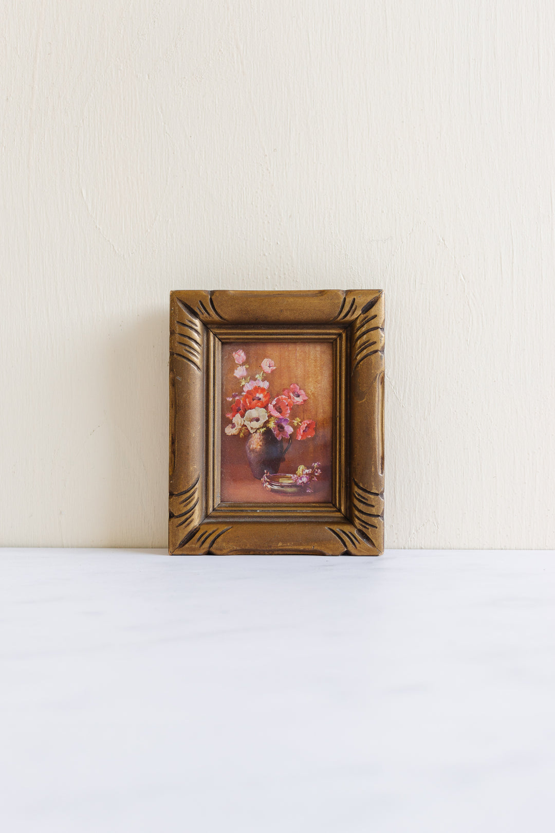 anémones sur la table