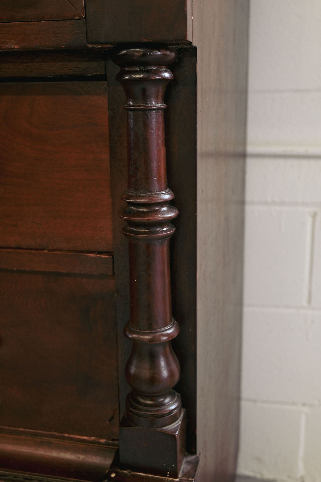 antique english chest of drawers