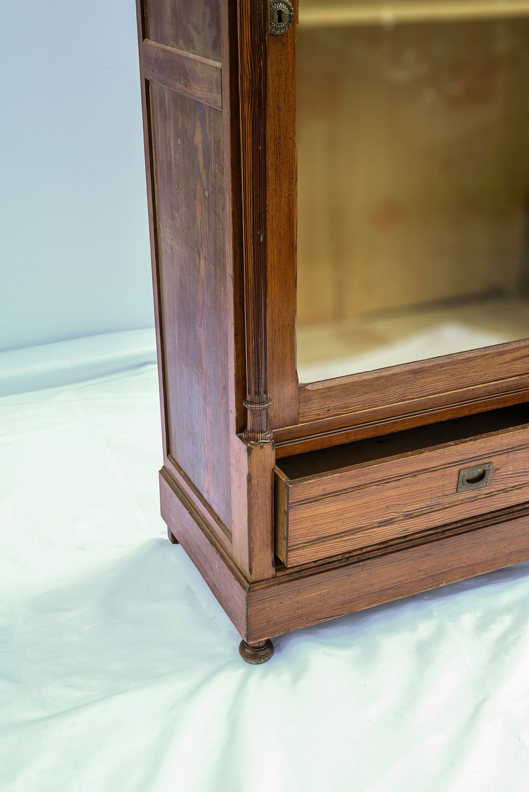 19th century french Louis Philippe vitrine cabinet