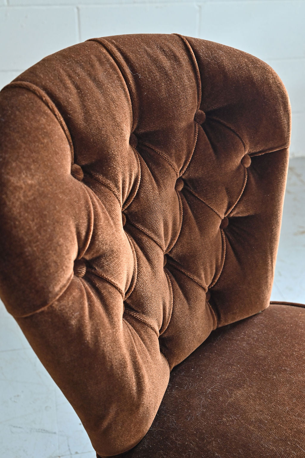 vintage French velvet slipper chair