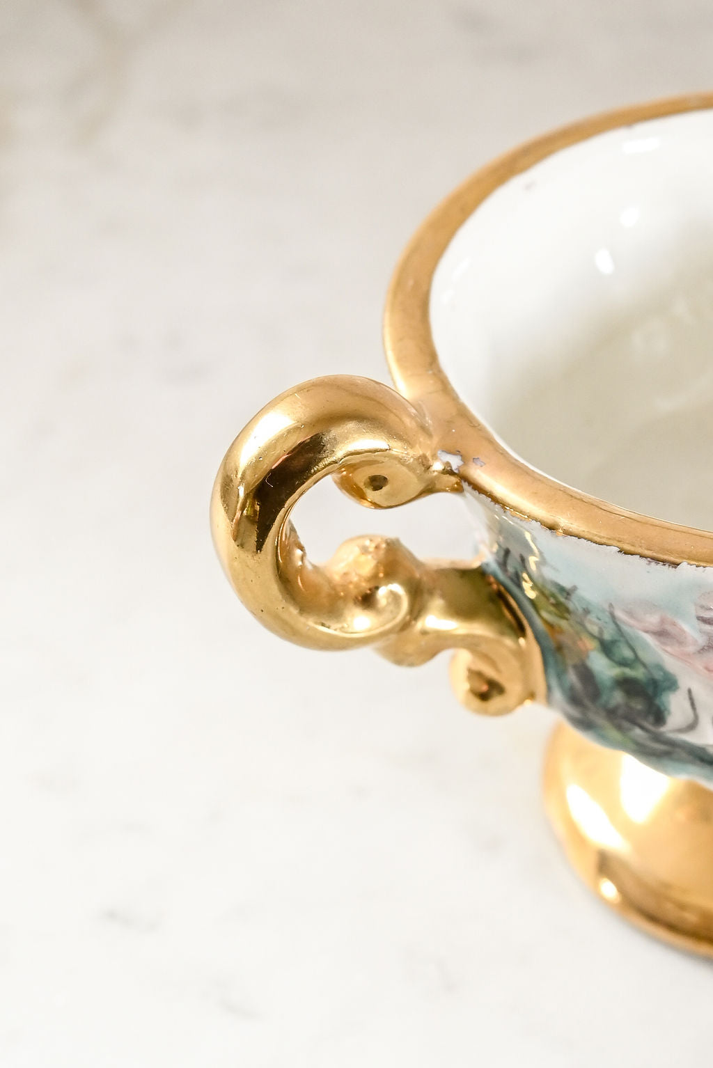 vintage italian capodimonte tea cups and saucers, set of 4