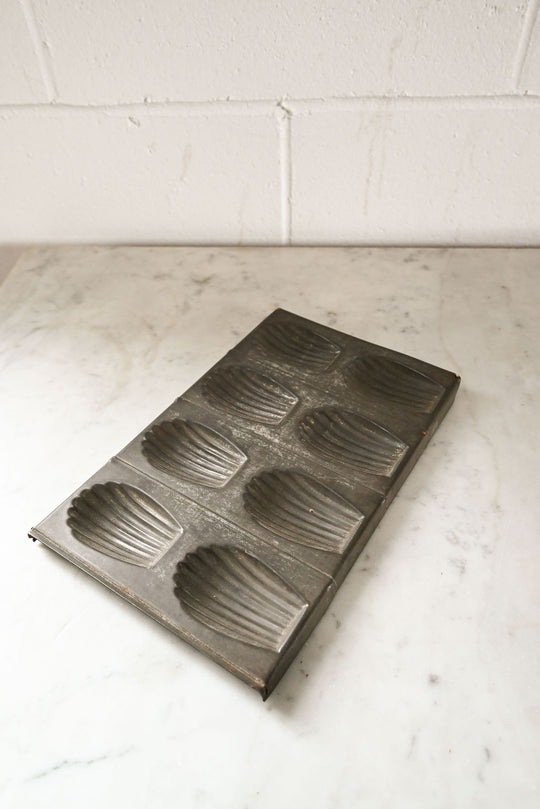 vintage madeleine mould i
