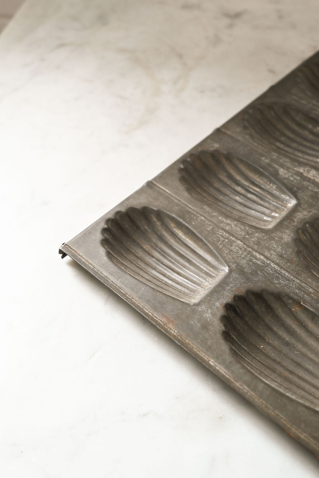 vintage madeleine mould i