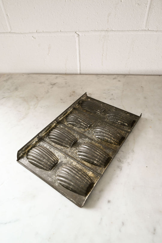 vintage madeleine mould i