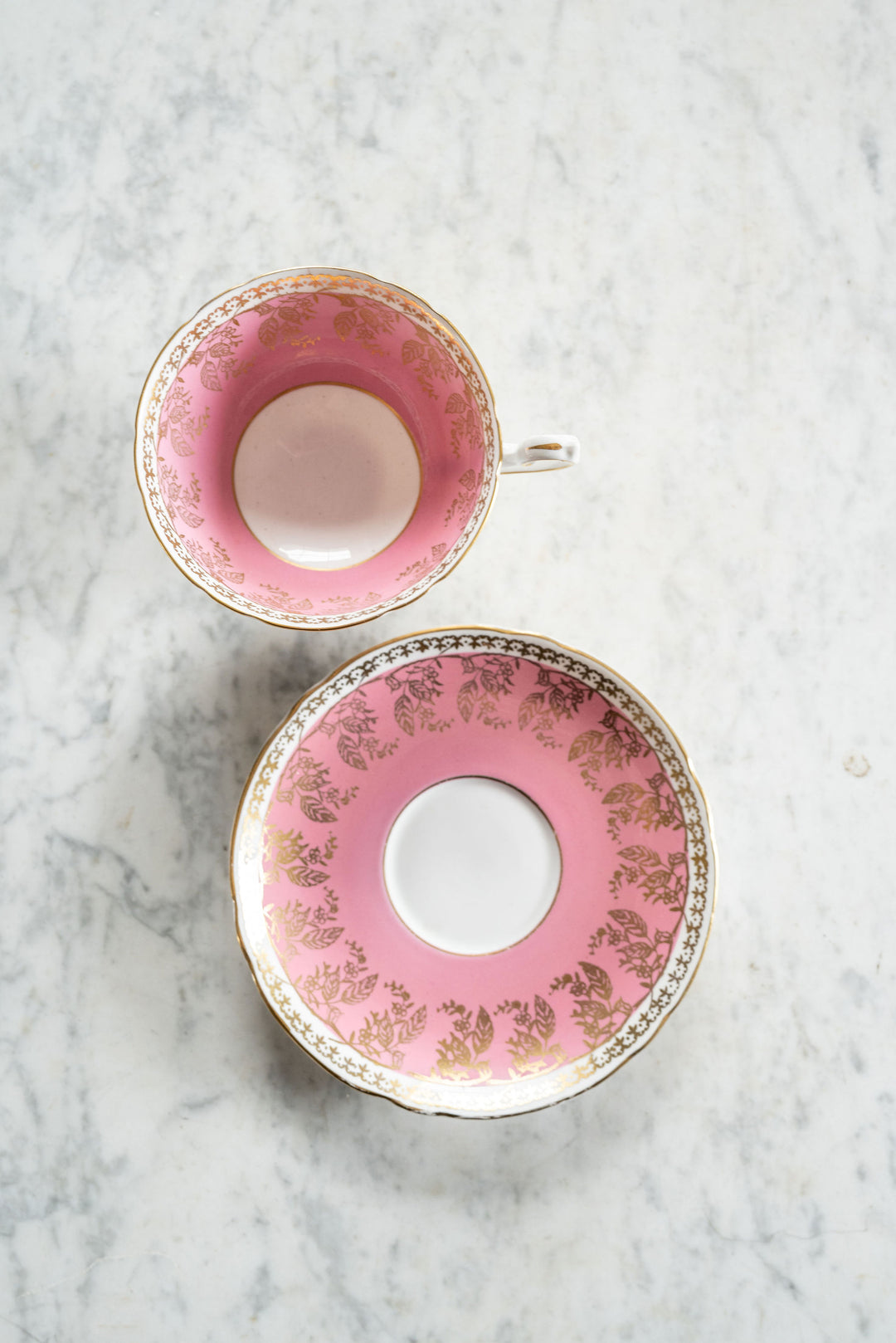 vintage shelley tea cup and saucer