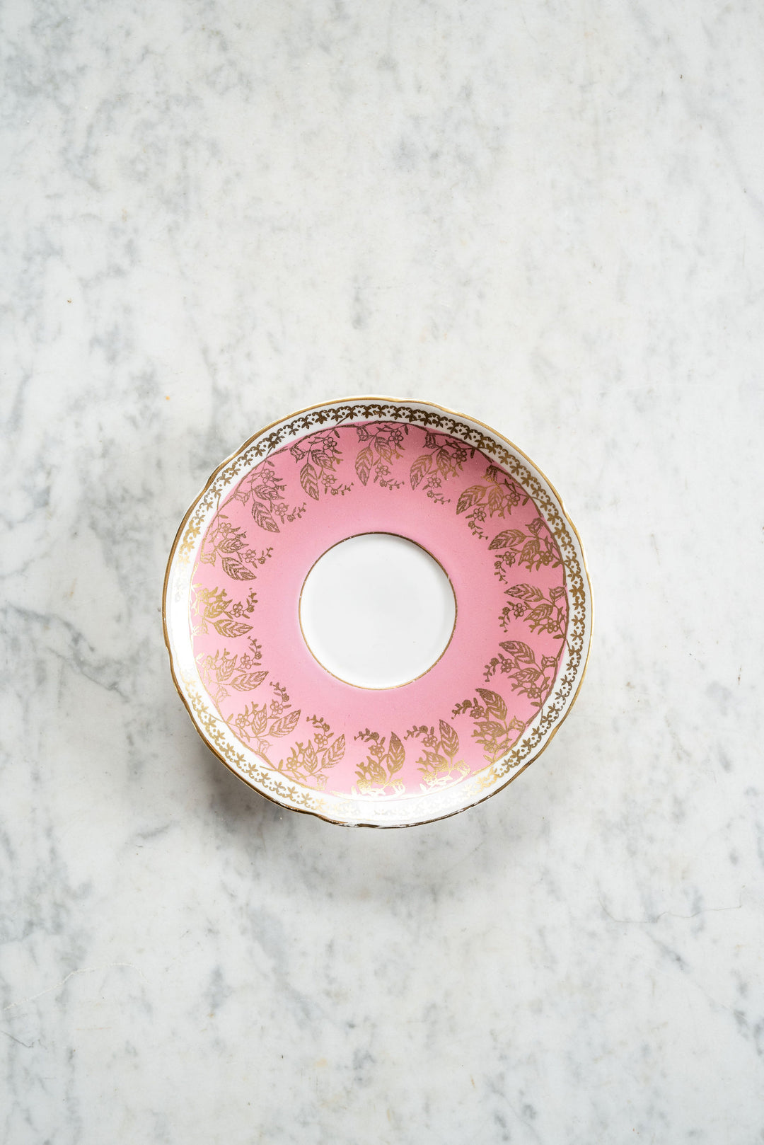 vintage shelley tea cup and saucer
