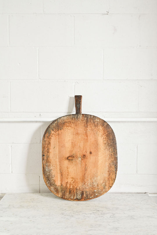 antique European cutting board v