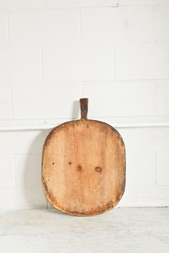 antique European cutting board v