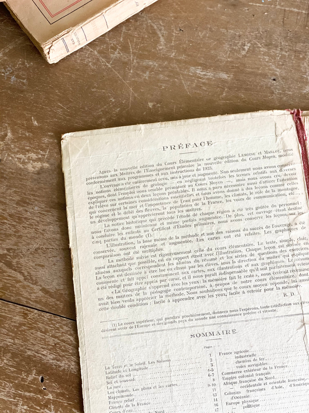 vintage French textbook, “la geographie” 1923