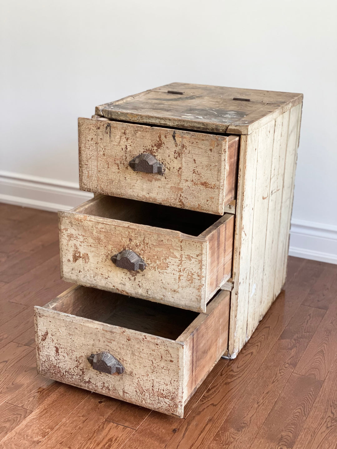 antique 3 drawer side table