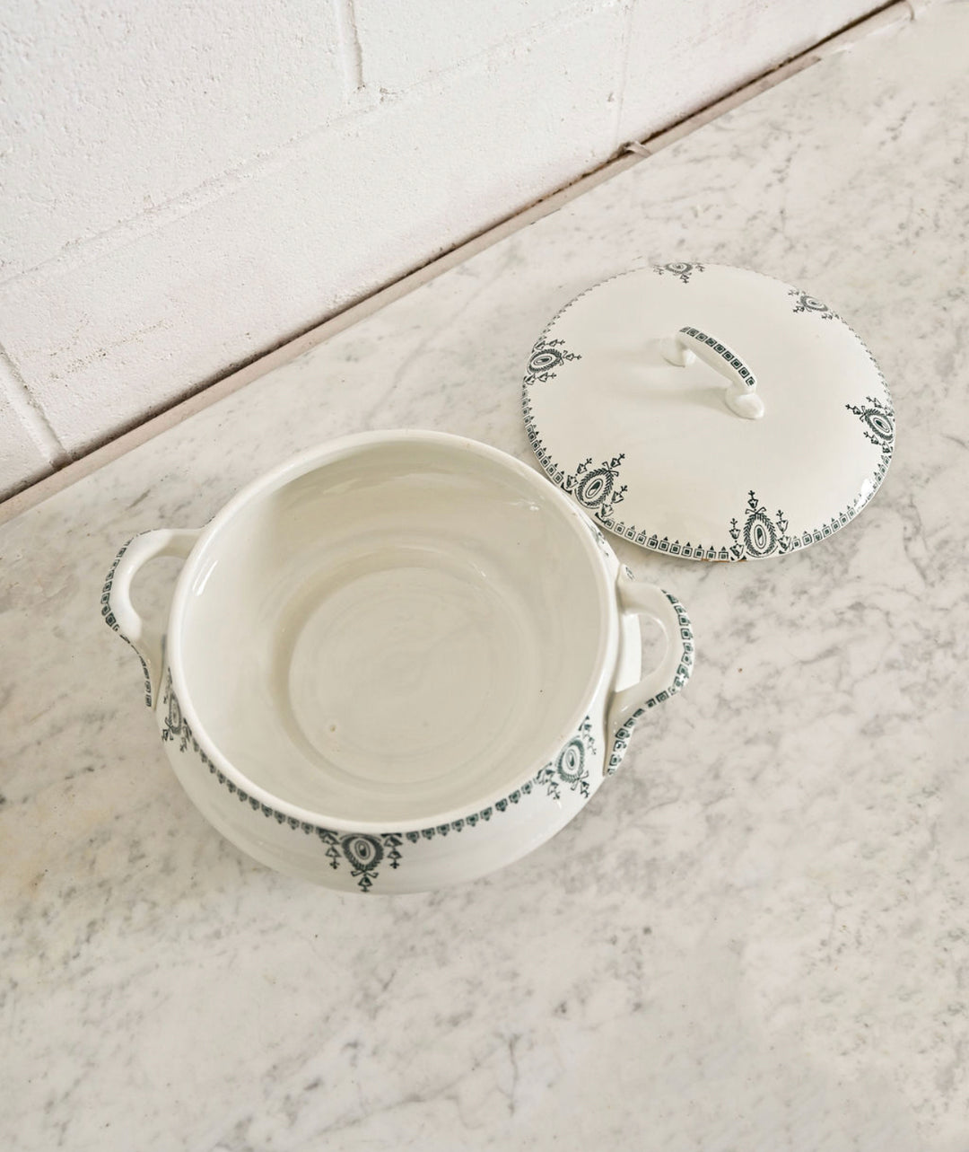 vintage french transferware soupière soup tureen