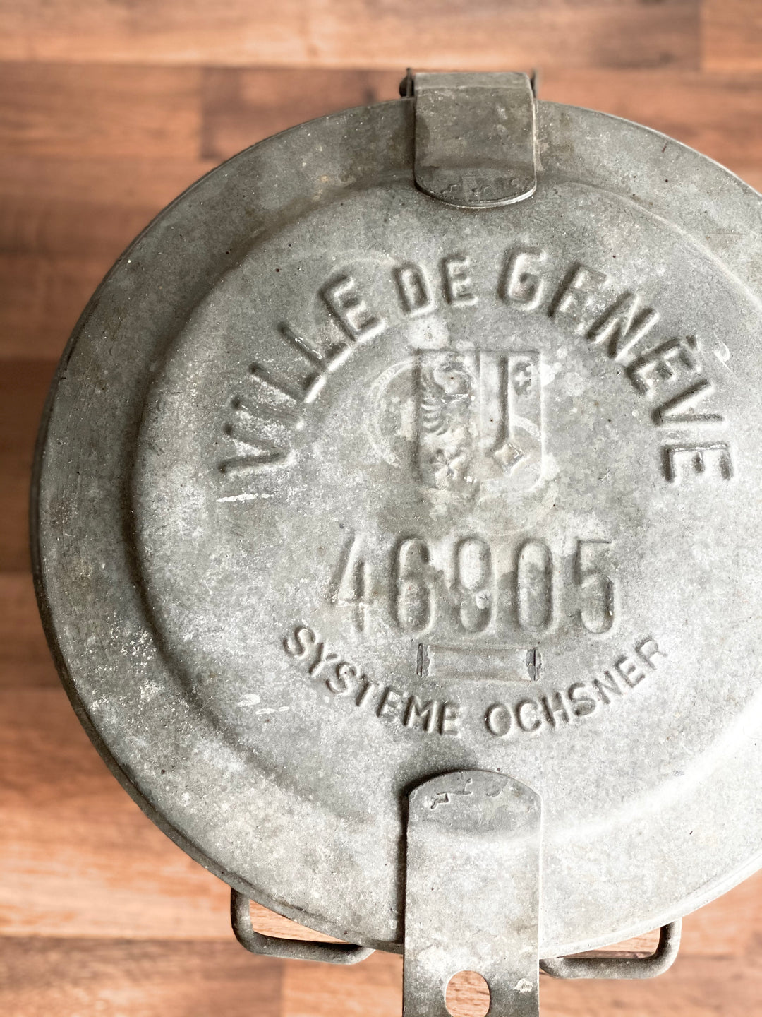 vintage galvanized “ville de Genève” bin