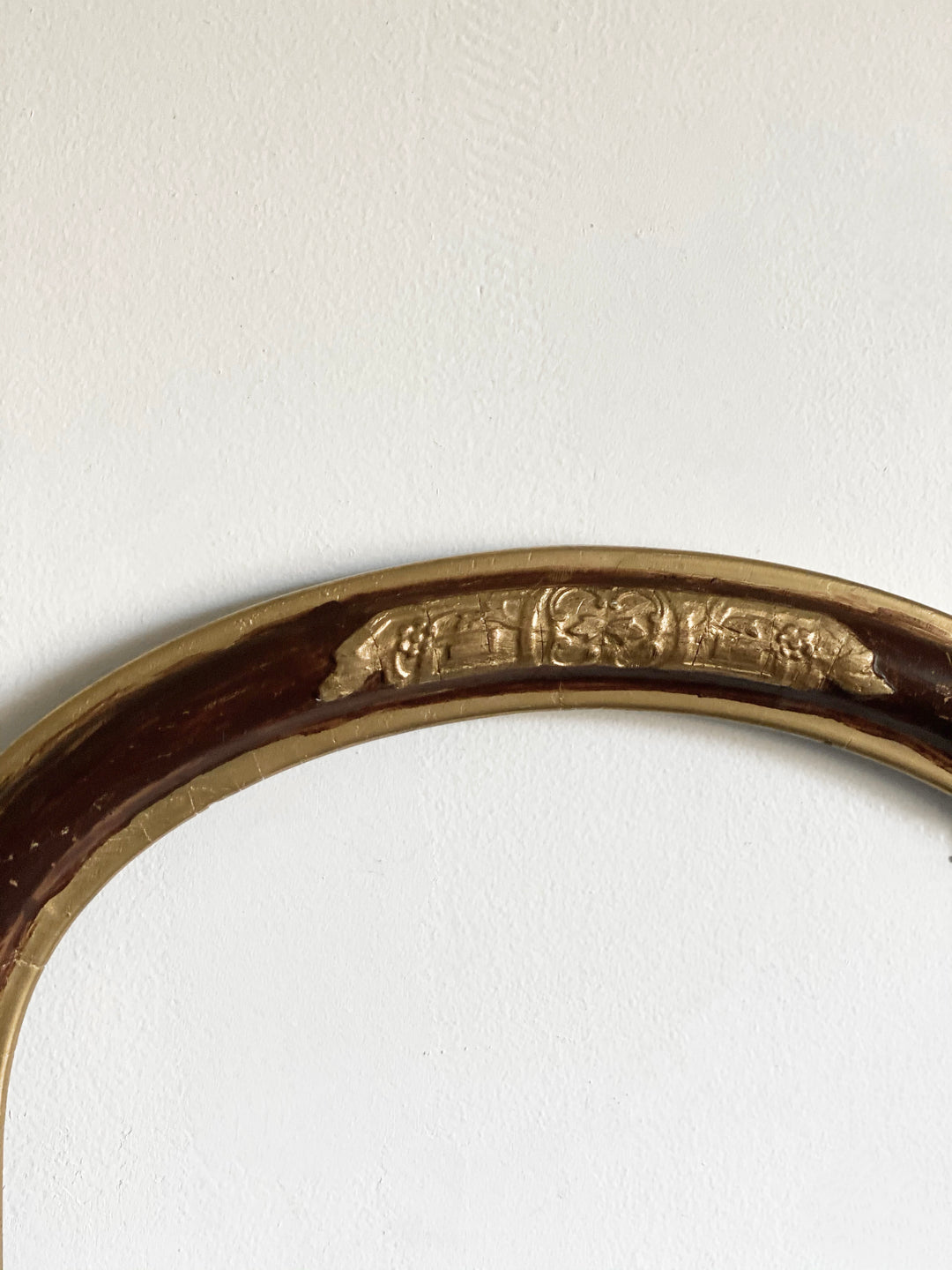 antique arched frame