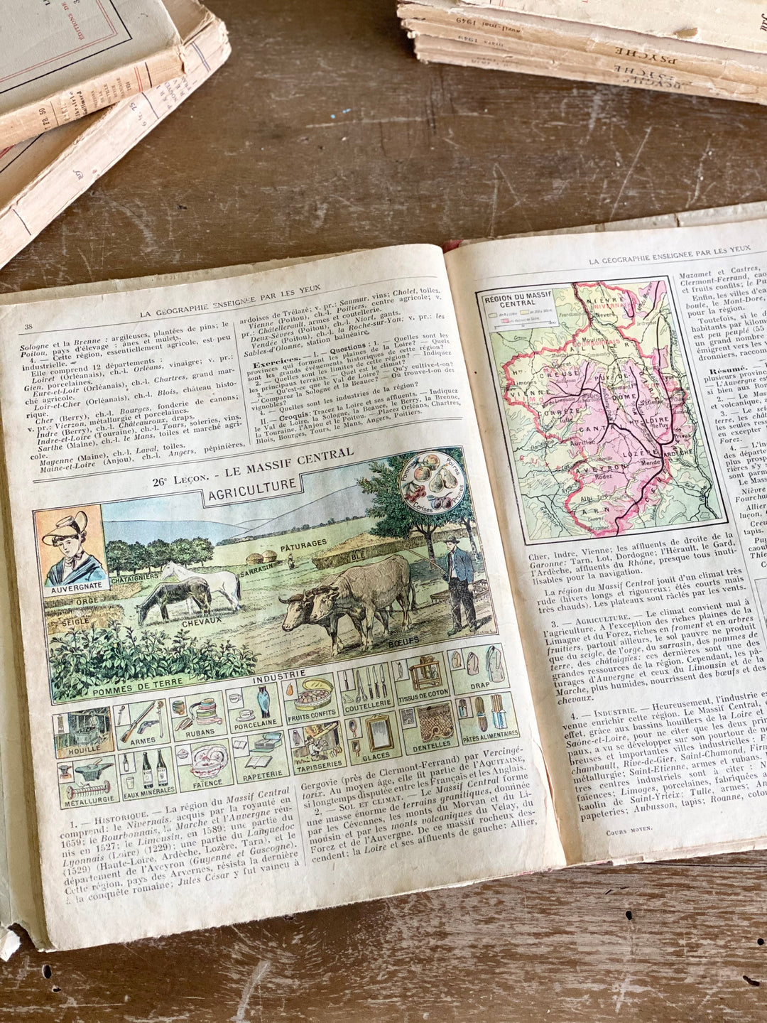 vintage French textbook, “la geographie” 1923