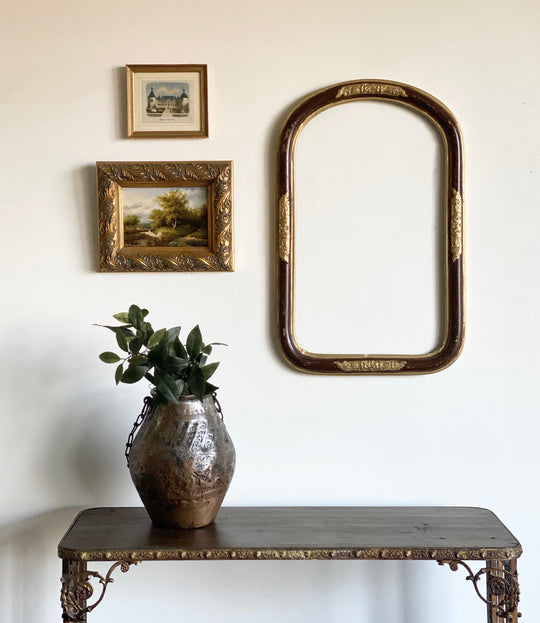 antique arched frame