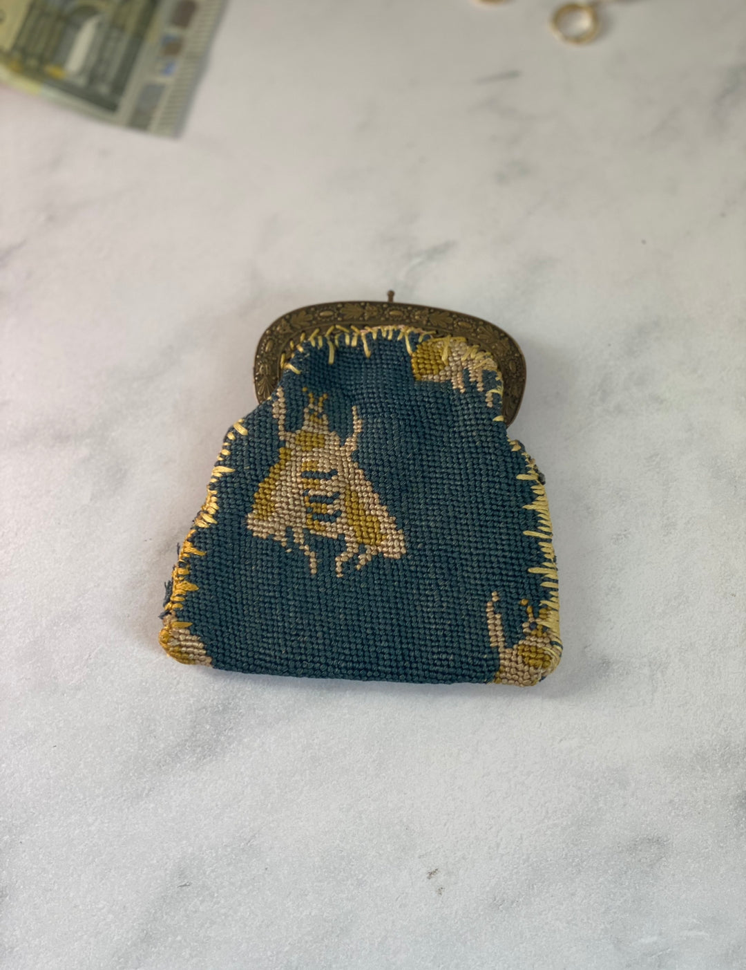 rare 19th century French silk needlepoint tapestry bee motif coin purse