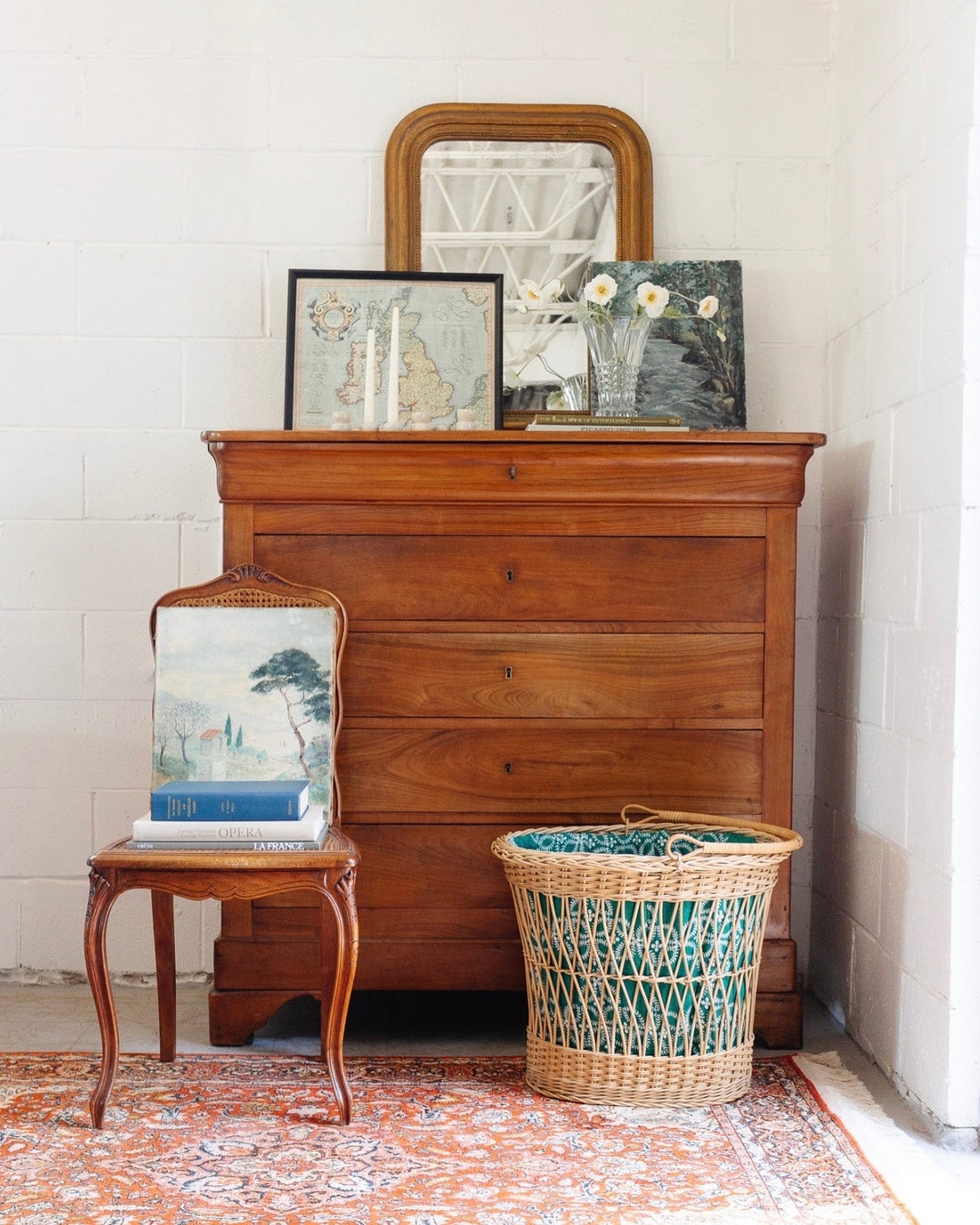 turn of the century French Louis Philippe walnut commode