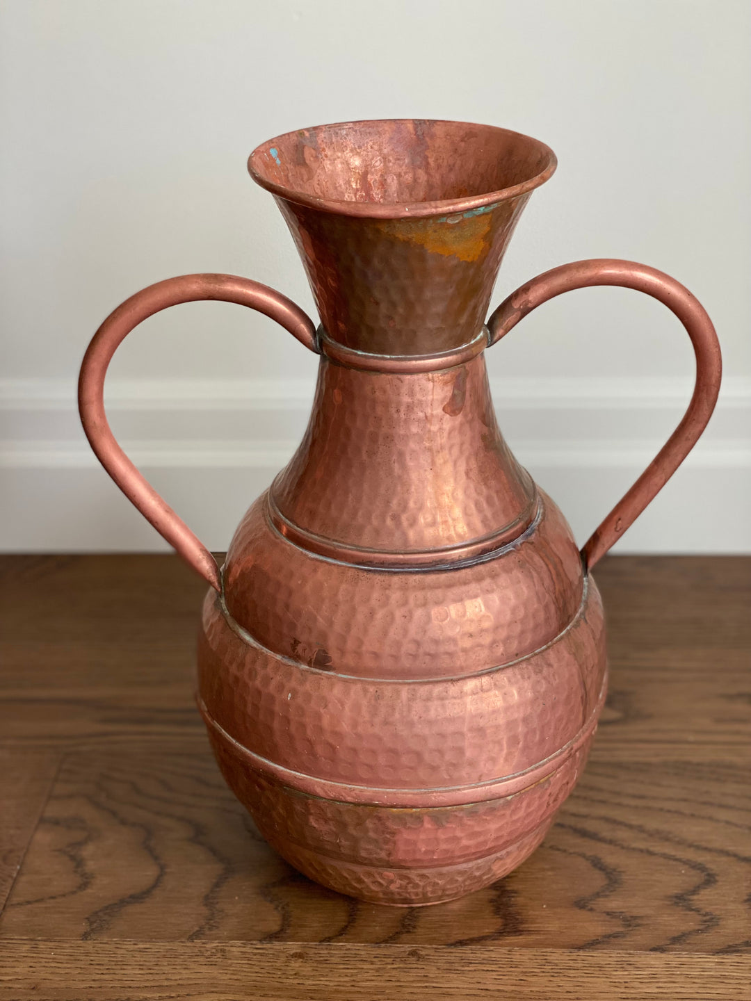 rare extra large 1930s French Lecellier Villedieu hammered copper vessel